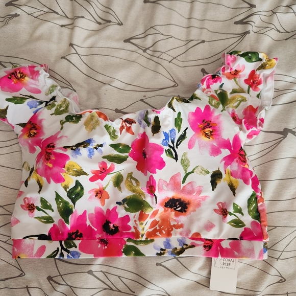 Coral Reef Swim Bikini Top - Picture 1 of 6